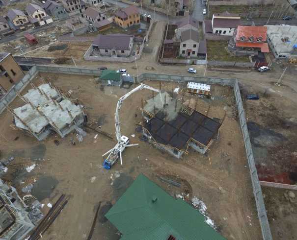builder image